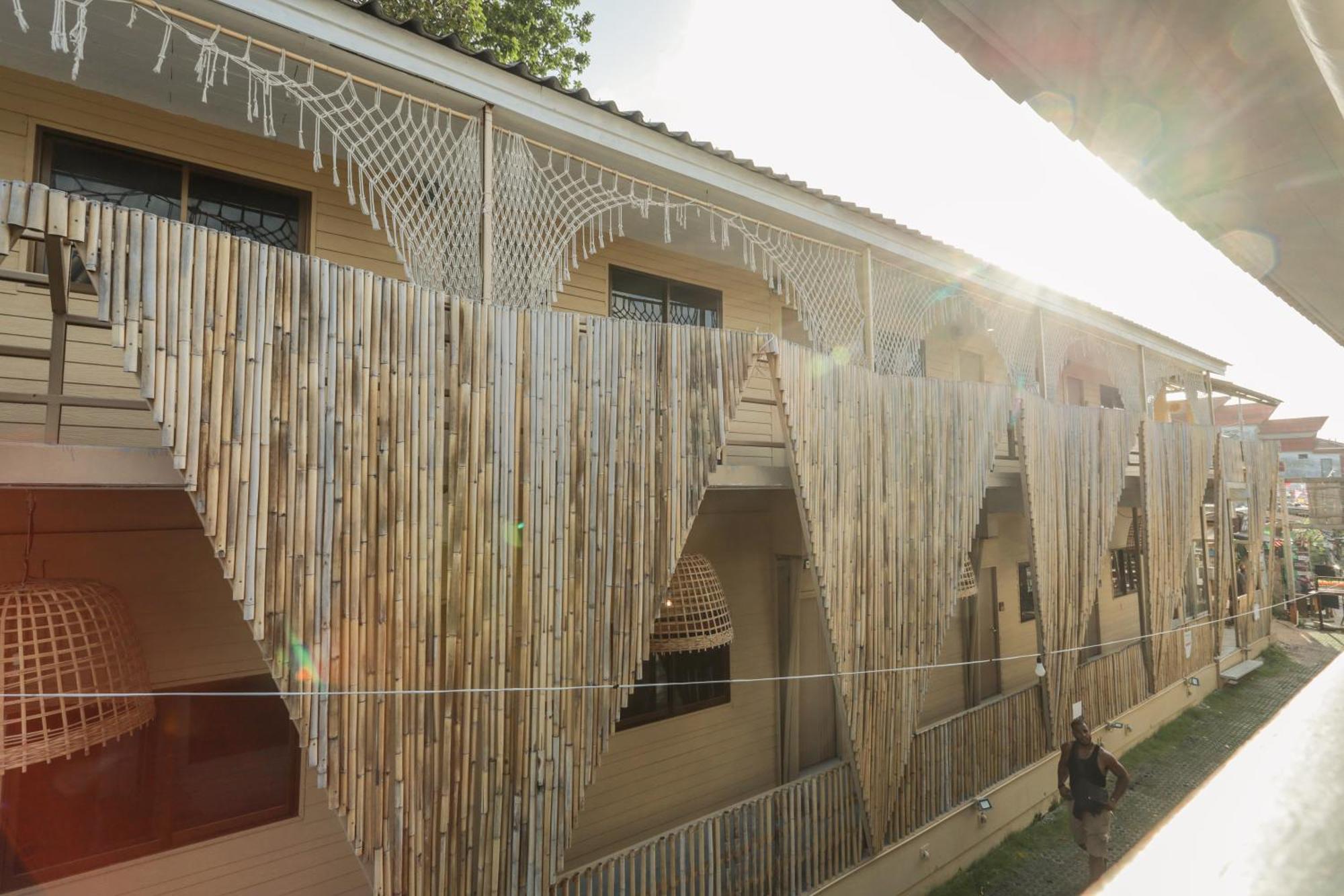 U'Re Holitel Hotel Haad Rin Exterior foto