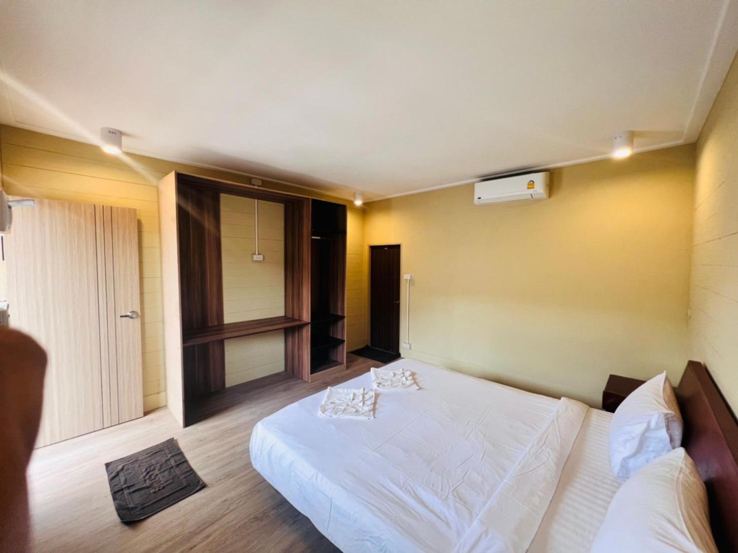U'Re Holitel Hotel Haad Rin Quarto foto
